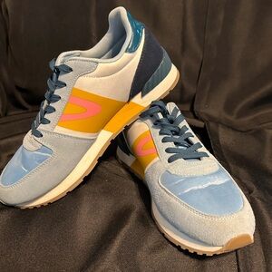 Tretorn Loyola 2.0 W. 8 med.